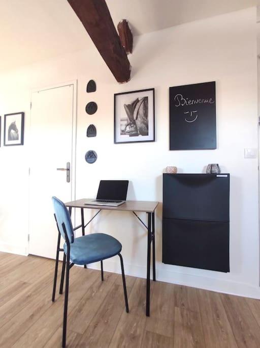 Ferienwohnung Equidia Compiegne Free Parking Wifi Self Check-In Venette Exterior foto